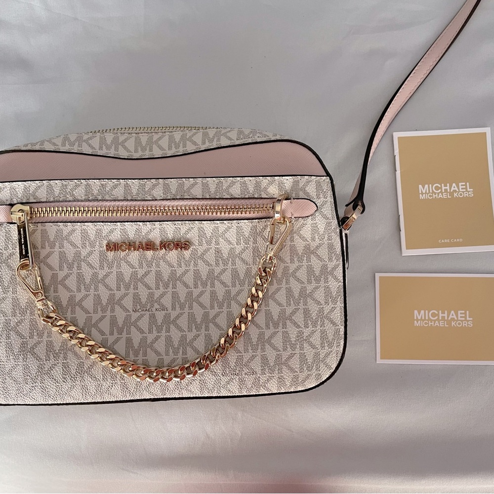 Michael Kors Jet Set Crossbody